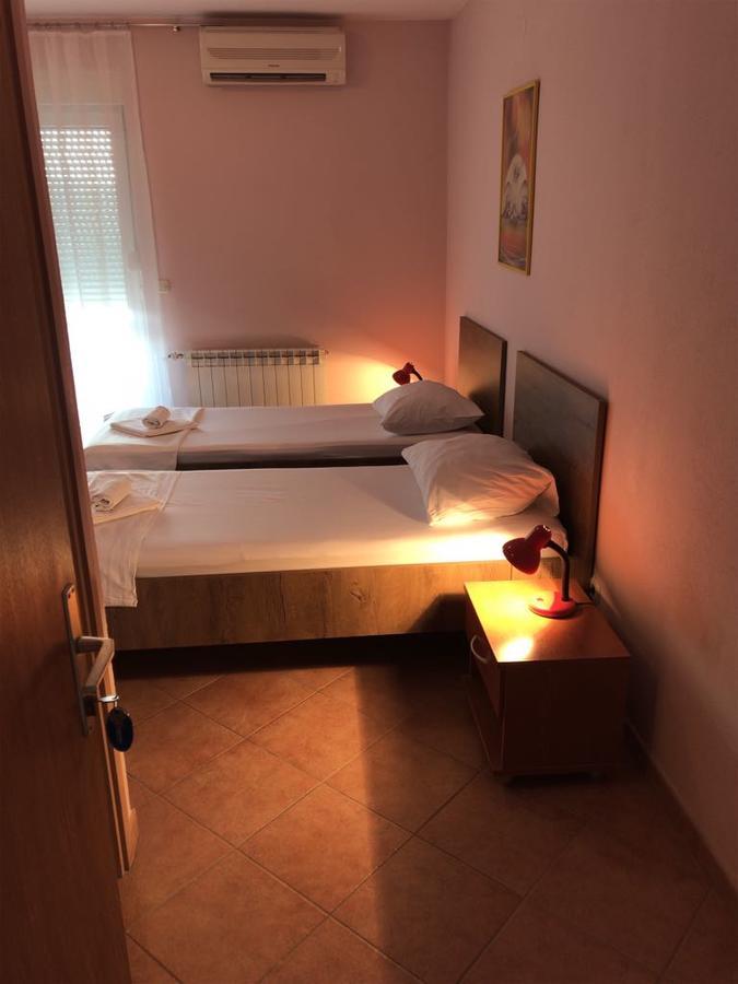 Guest House Ivo Stobrec Ngoại thất bức ảnh